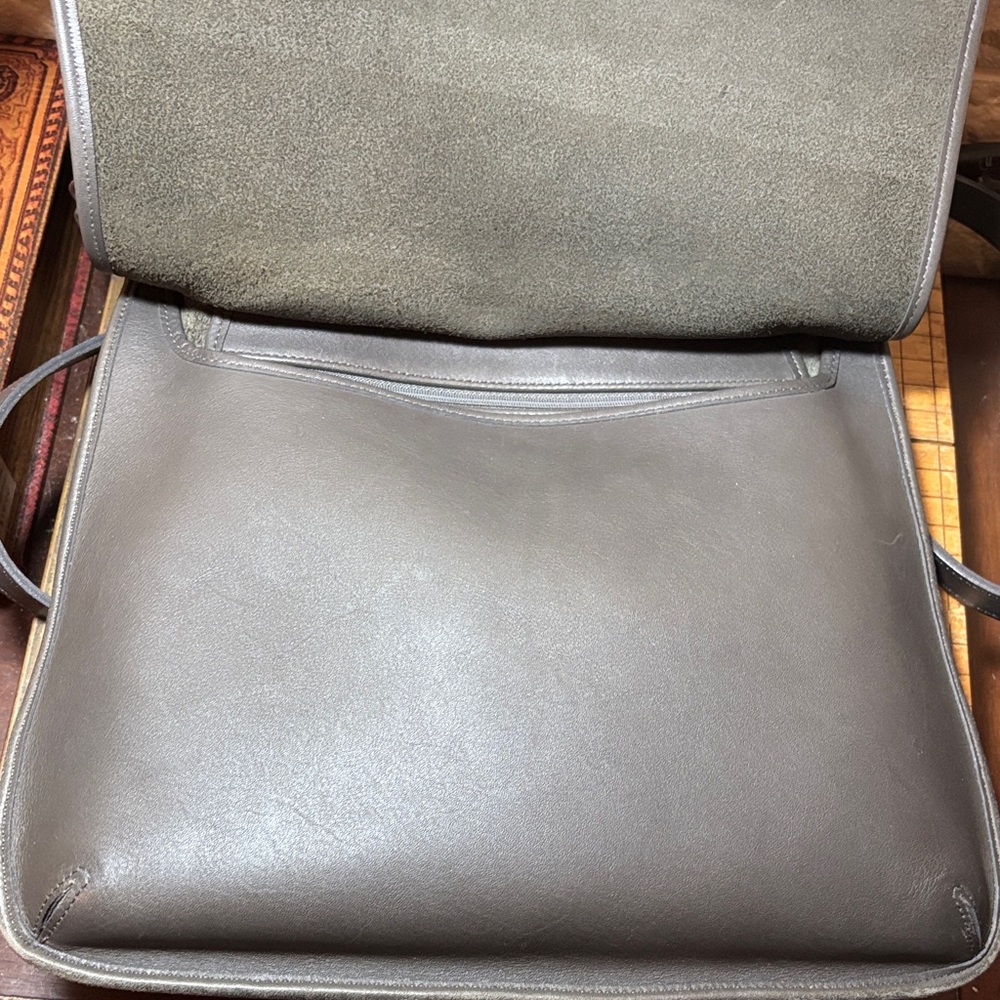 Coach Hippie Flap 9134 Vintage Grey Leather Shoulder Bag Crossbody Adj. Strap - Picture 10 of 17